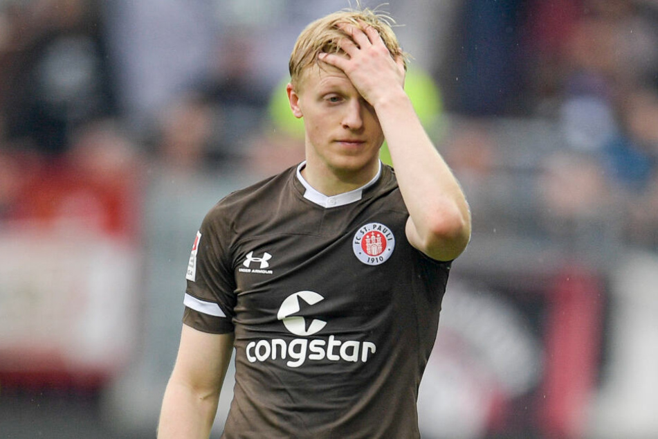 Nach der Partie kann man sich nur an den Kopf fassen, wie es Mats Moeller-Daehli tat.