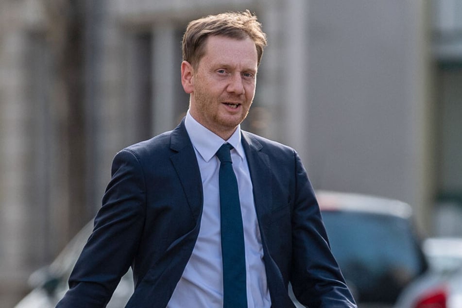 Arbeitsurlaub für Ministerpräsident Michael Kretschmer (43, CDU): Er trifft sich mit Ösi-Kanzler Sebastian Kurz (32).
