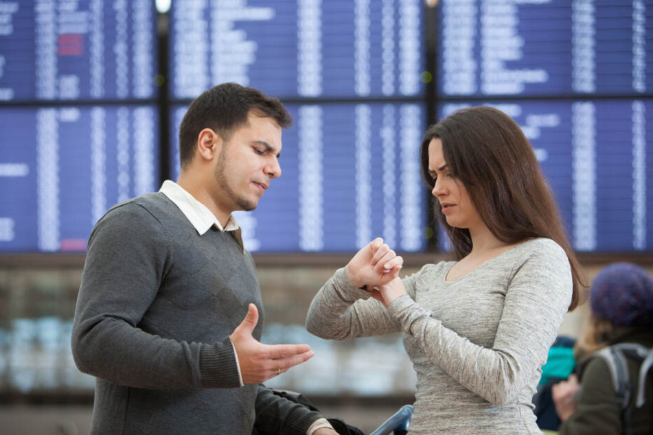 Wenn der Flug ausfällt oder verspätet ist, kann man auf Entschädigung klagen. (Symbolbild)