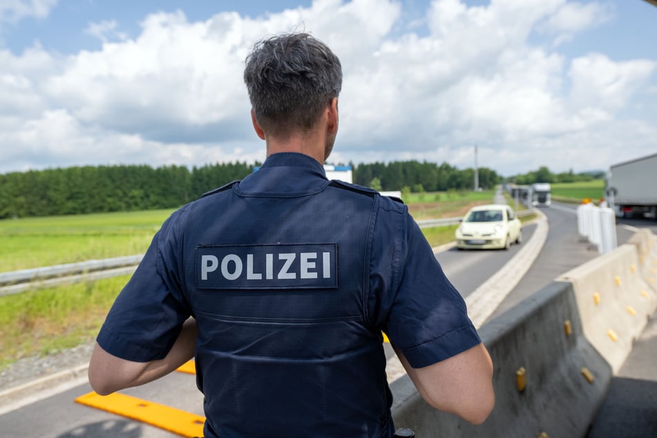 Den richtigen Riecher haben Polizeibeamte in Bad Gottleuba-Berggießhübel bewiesen. (Symbolfoto)