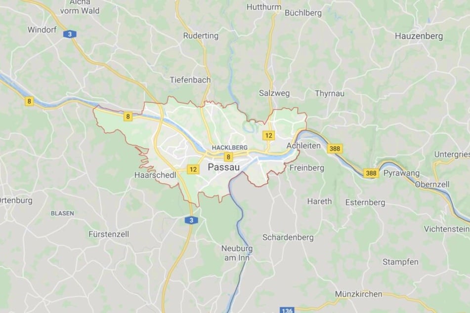 In Passau konnte die Polizei gleich zwei gesuchte Straftäter festnehmen.