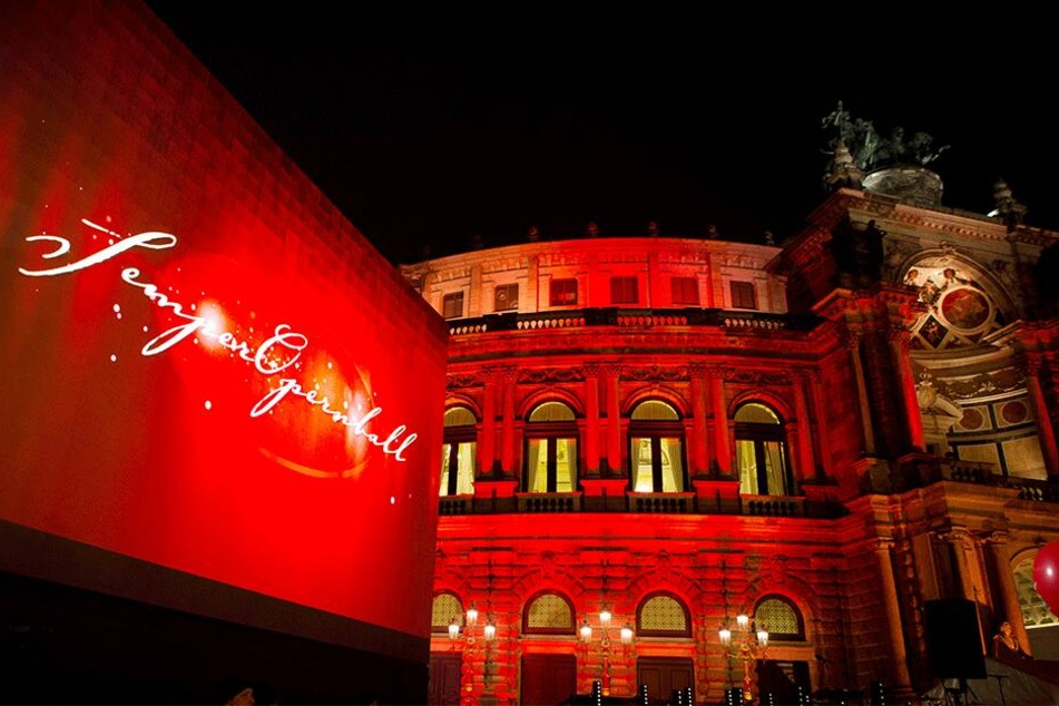 Auf dem SemperOpernball werden am 1. Februar sechs St.-Georgs-Orden verliehen.
