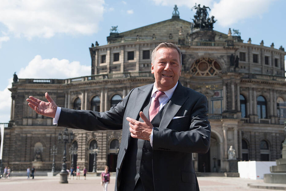 Der deutsche Schlagersänger Roland Kaiser in Dresden.