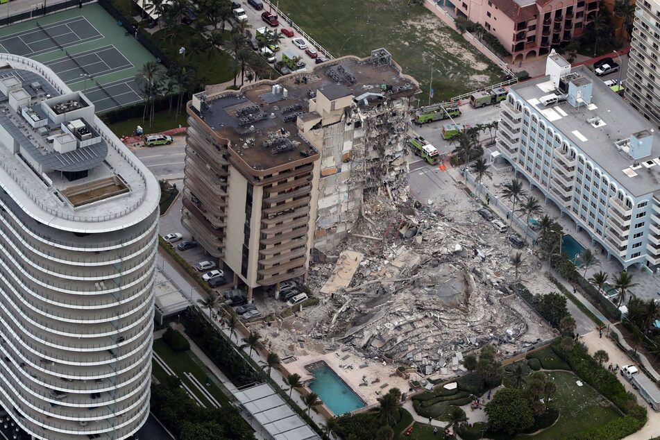 An aerial view of the partially collapsed Champlain Towers South condo building.