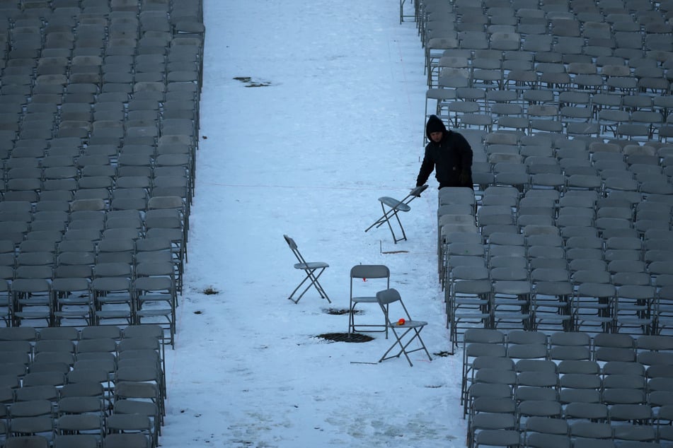 Trump's inauguration – set to draw more than 200,000 visitors to Washington – will go ahead under chilly conditions of no more than 21 degrees Fahrenheit, according to the NWS.