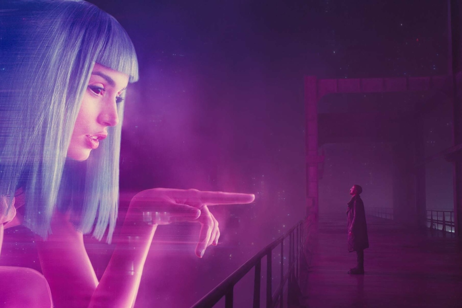 A screenshot from the 2017 film Blade Runner: 2049, directed by Denis Villeneuve.