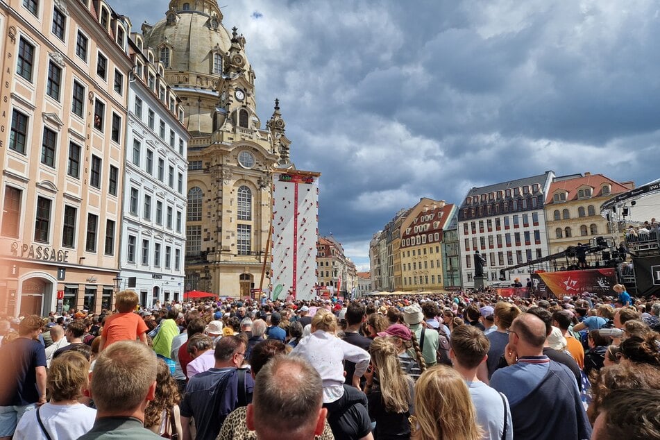 Tausende Fans sind wieder zum Neumarkt gekommen.