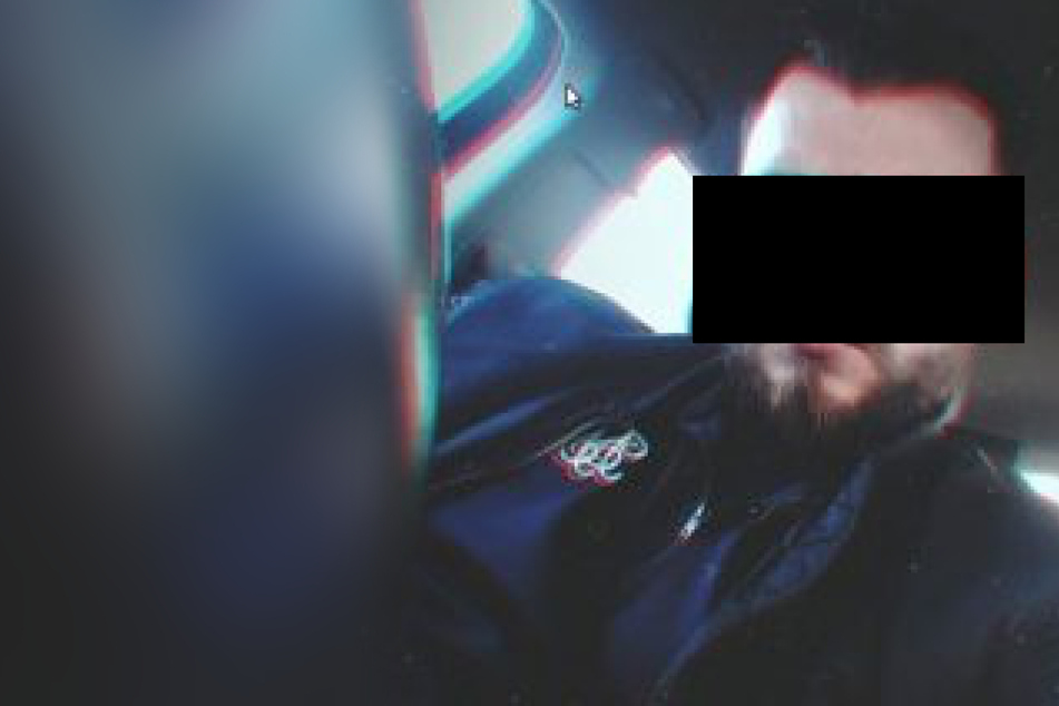 Der Mann hat sich der Polizei gestellt.