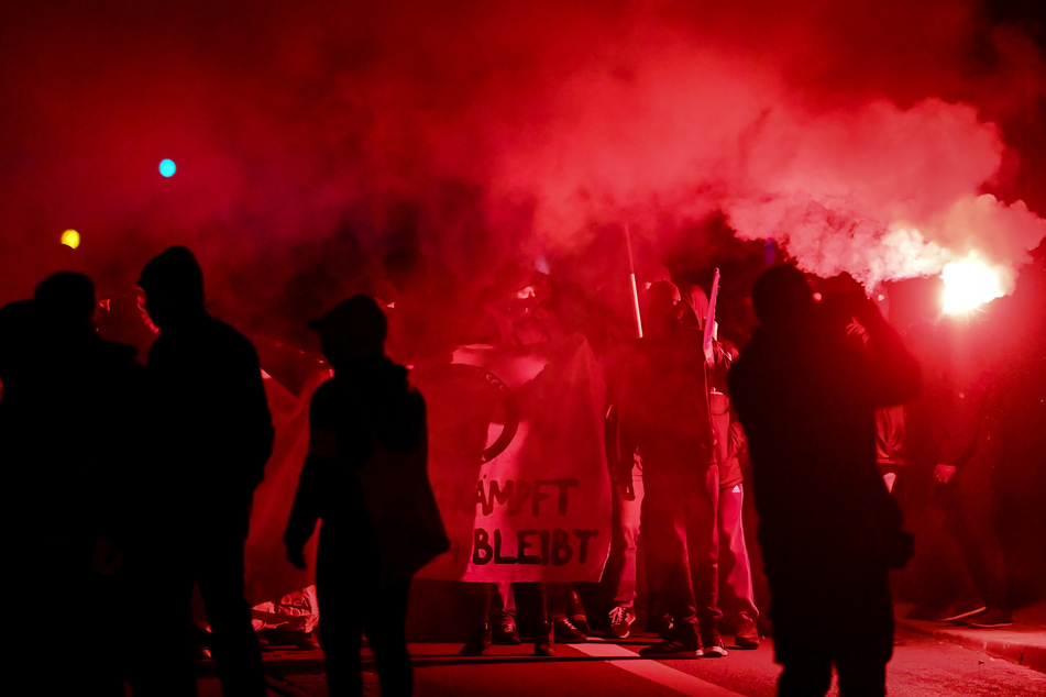Erst in der vergangenen Woche war es in Leipzig zu gewalttätigen Auseinandersetzungen gekommen.