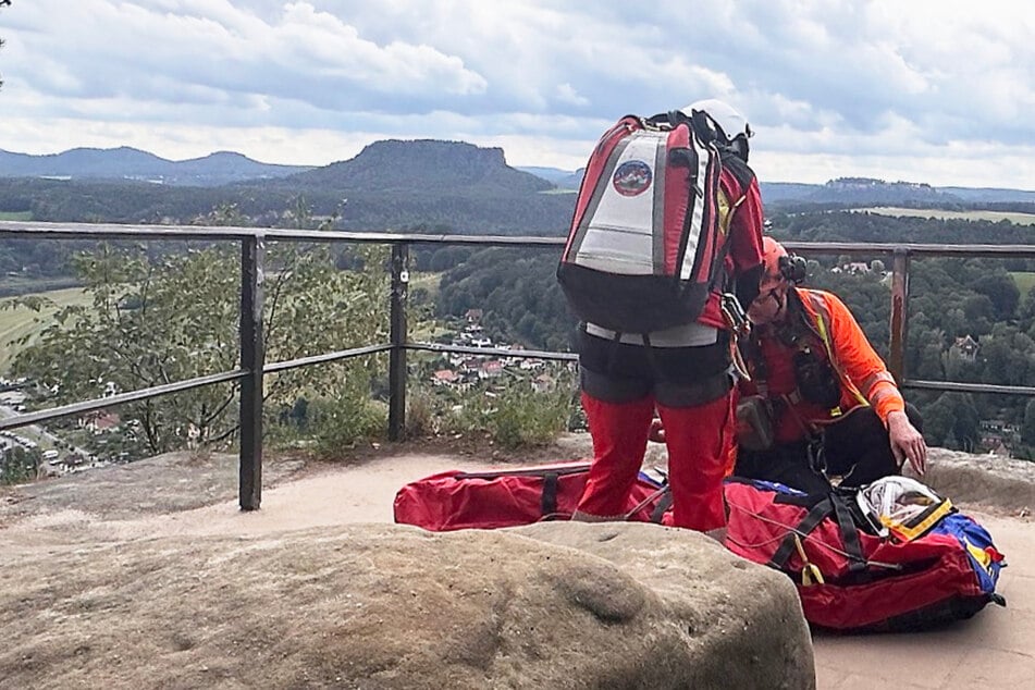 Mann erleidet medizinischen Notfall nahe Bastei: Rettungsheli im Einsatz