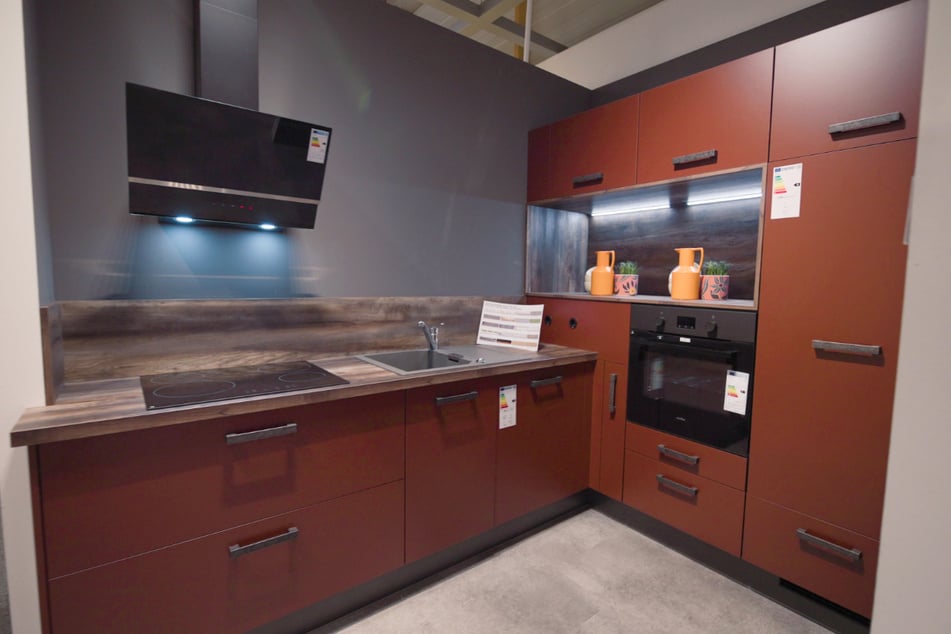 Frei geplante Küchen zum halben Preis gibt's jetzt nur bei diesem Möbelhaus