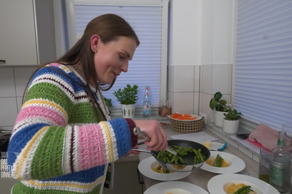 Caro (27) zaubert ihren Gästen am Dienstag ein rein vegetarisches Menü.