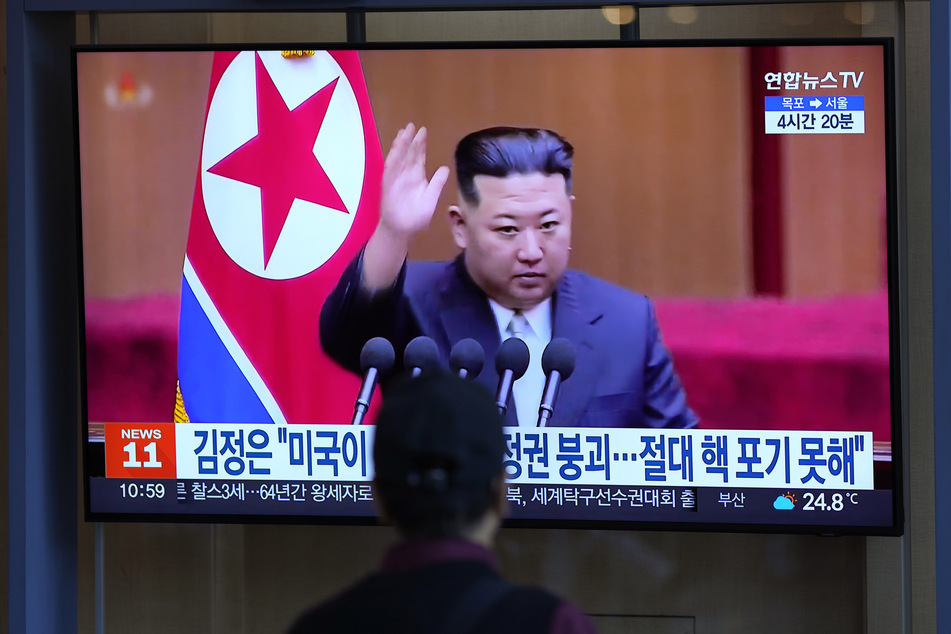 Nordkorea-Diktator Kim Jong-un (39) schießt immer wieder scharf gegen Nachbar Südkorea und den Westen.