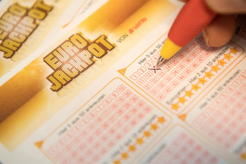 Durchschnittlich 96,93 Euro gaben die Sachsen-Anhalter im Jahr 2023 für das Lottospielen aus.