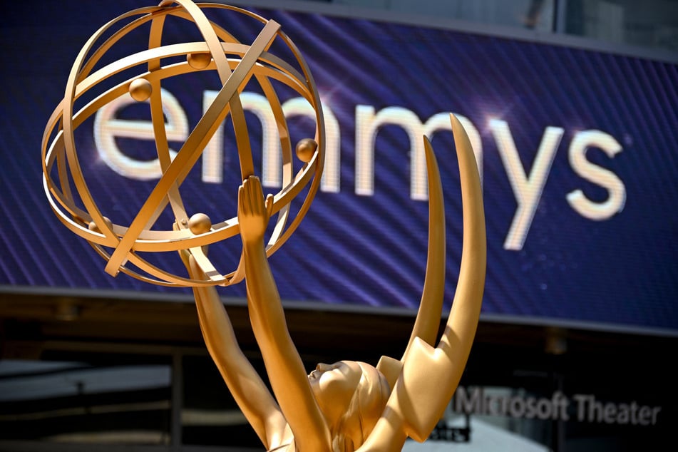 The 76th Primetime Emmys are almost here, and fans can join in with the fun on multiple streaming platforms!