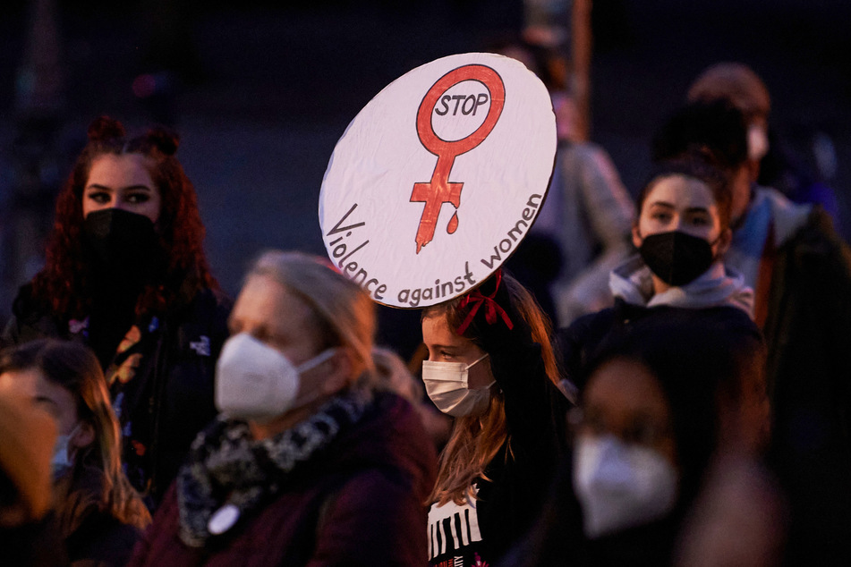 Am Samstag, dem Internationalen Tag zur Beseitigung von Gewalt gegen Frauen, finden in Leipzig mehrere feministische Kundgebungen statt.