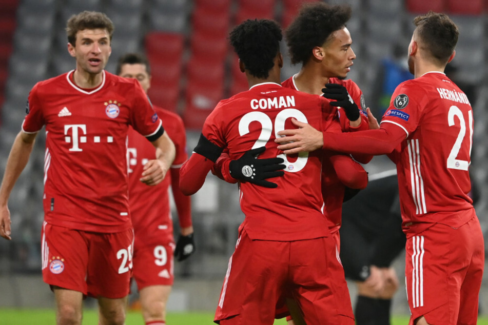 Der FC Bayern München darf feiern. Gegen RB Salzburg konnte der Rekordmeister bereits den 15. Sieg in der Champions League in Folge feiern.