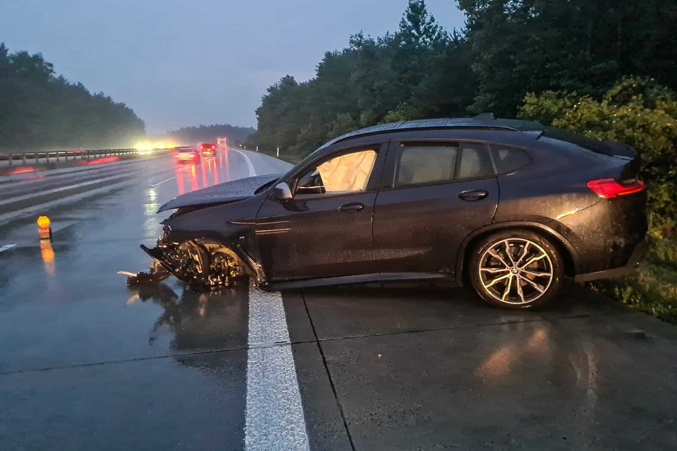 Auf der A9 hat es am Donnerstagabend heftig gekracht.