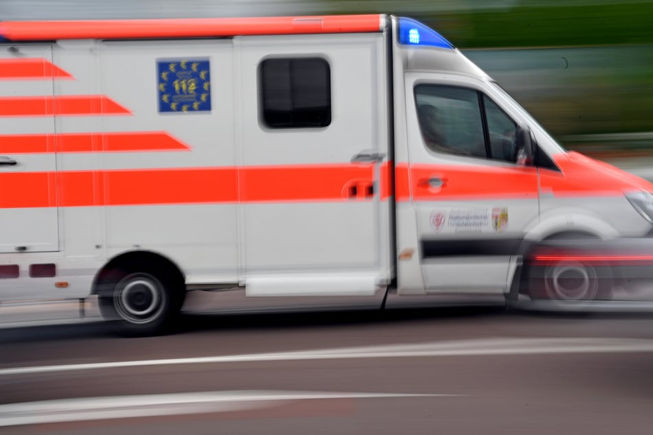 Die betroffenen Personen wurden vor Ort medizinisch versorgt. (Symbolbild)