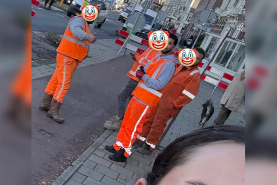 Die 26-Jährige machte ein Foto der Männer, die sie angegafft haben - einer posierte sogar mit einem Daumen nach oben.