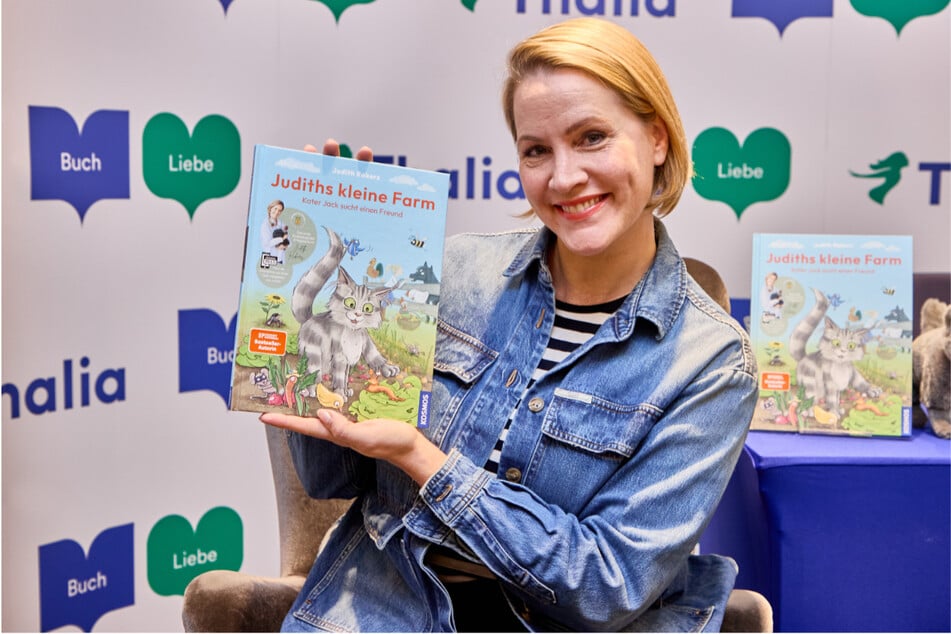 Judith Rakers (48) präsentiert ihr erstes Kinderbuch "Judiths kleine Farm".