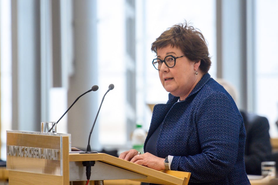 Gesundheitsministerin Petra Grimm-Benne (64, SPD) ist gegen strengere Regeln für Krankschreibungen. (Archivbild)