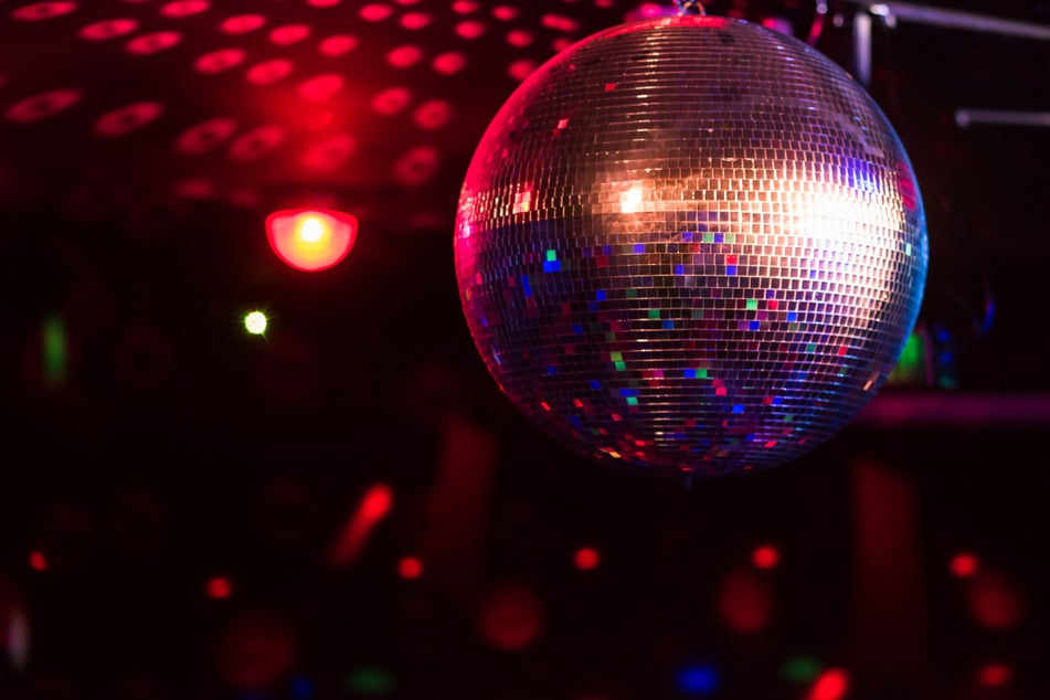 In NRW kann ab dem 4. März wieder in Clubs und Diskotheken gefeiert werden. (Symbolbild)