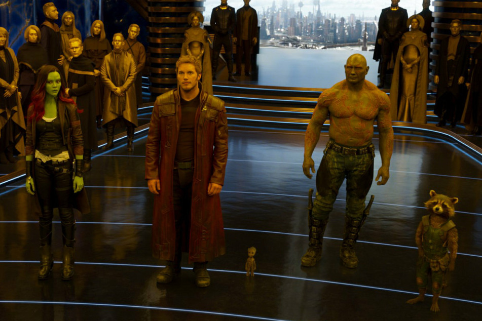 Ein Teil der Crew aus "Guardians of the Galaxy": Gamora (Zoe Saldana, 42, v. l.), Star-Lord (Chris Pratt, 41), Drax (Dave Bautista, 52) und Rocket.