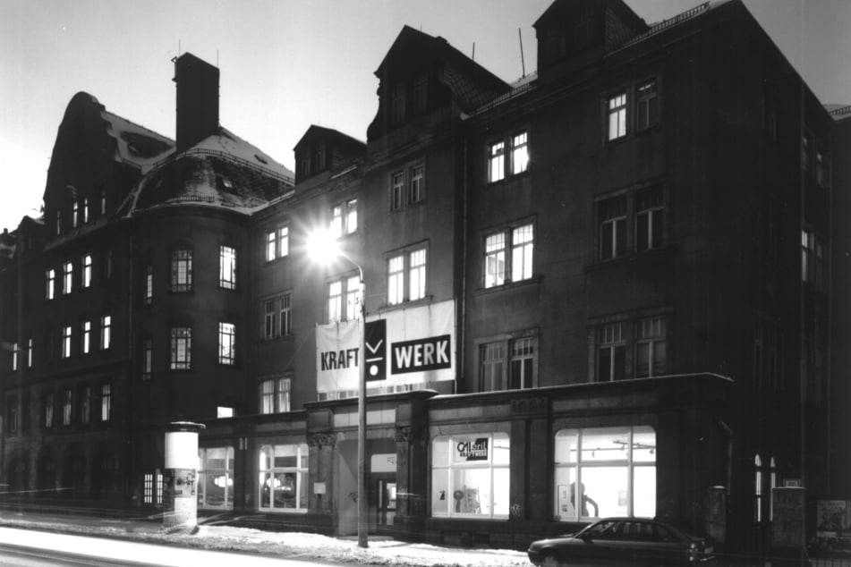 Gegründet wurde das soziokulturelle Zentrum in der Zwickauer Straße im "Haus Einheit".