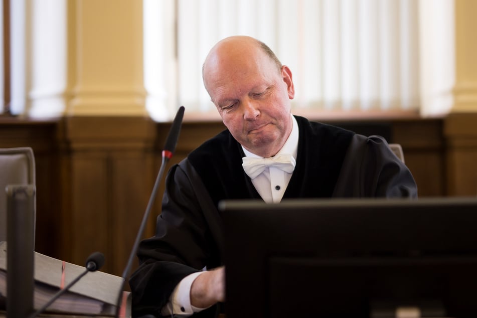 Der Vorsitzende der Wirtschaftsstrafkammer Karsten Nickel (60) zeigte eine eigenwillige Interpretation des Gerichtsverfassungsgesetzes.