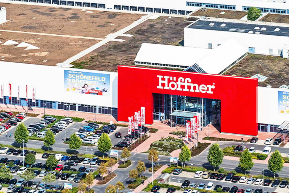Möbel Höffner in Berlin-Schönefeld