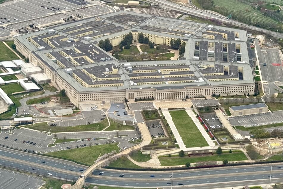 The Pentagon has reportedly reached a deal to expand its use of Google's artificial intelligence.