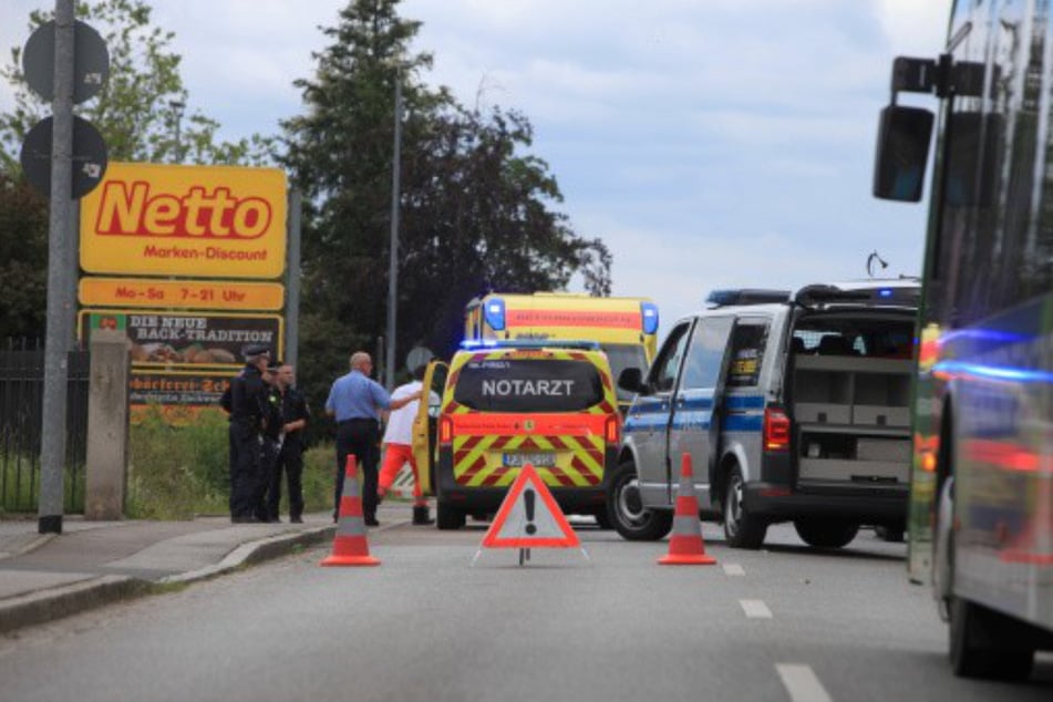 Tödlicher Unfall in Pirna! Rentnerin von Auto erfasst, Polizei sucht Zeugen