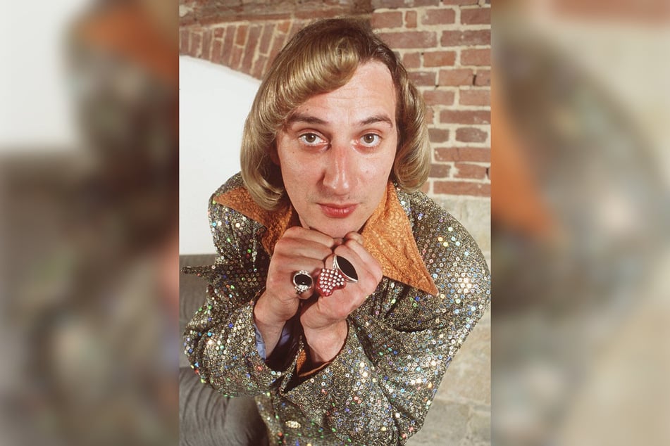 Zunächst als Parodie holten Dieter Thomas Kuhn (61) und seine Band Mitte der 1900er-Jahre den Schlager zurück auf die Bühne.