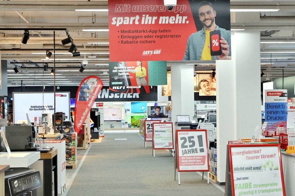 Bis Samstag (31.5.) wird bei MediaMarkt Jena mit vielen Sonderangeboten gefeiert.