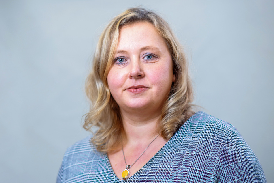 Stadträtin Solveig Kempe (39, CDU) kennt sich als mehrfache Mutter und Erzieher-Gattin mit Corona-Regeln für Schule und Kitas aus.
