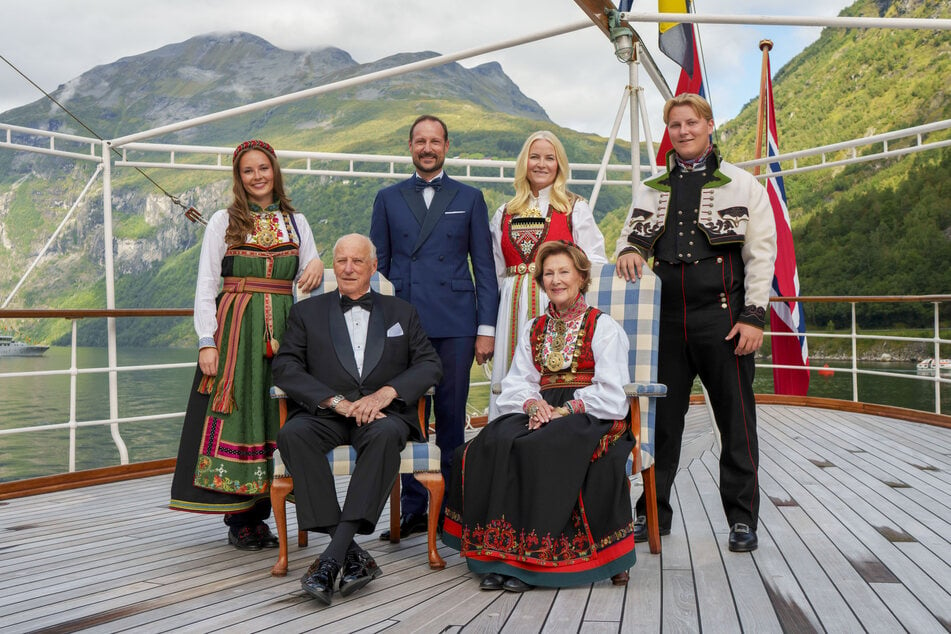 Auch der Rest der royalen Familie befand sich anlässlich der Hochzeit auf dem königlichen Schiff.