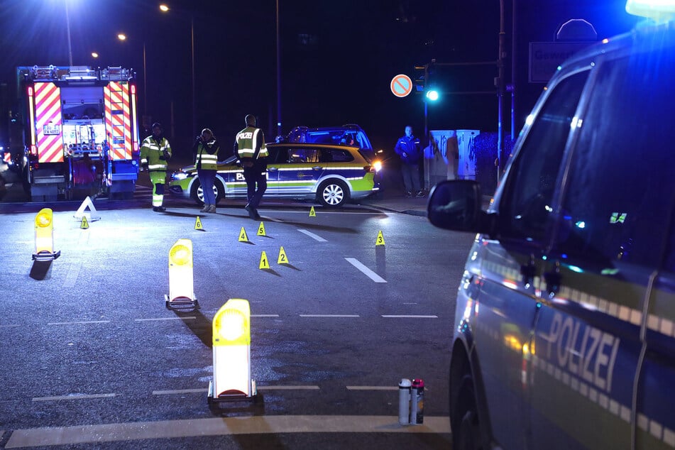 An der Kreuzung Dresdner Straße/Grüner Weg kam es zu einer Kollision zwischen Auto und Passant.