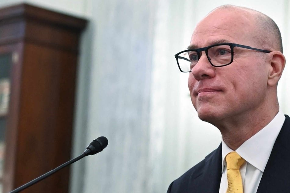 Trump's FAA nominee vows to upgrade air traffic system after recent scares