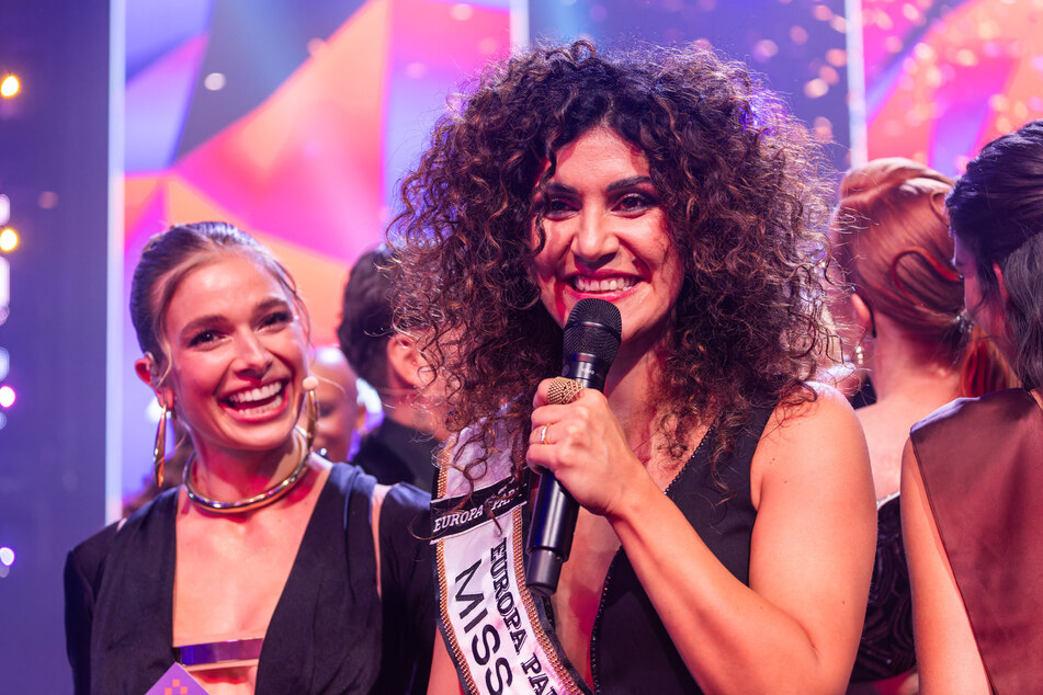 Lola Weippert (l.) gab auch beim Finale der "Miss Germany"-Wahl im Februar eine starke Figur ab.