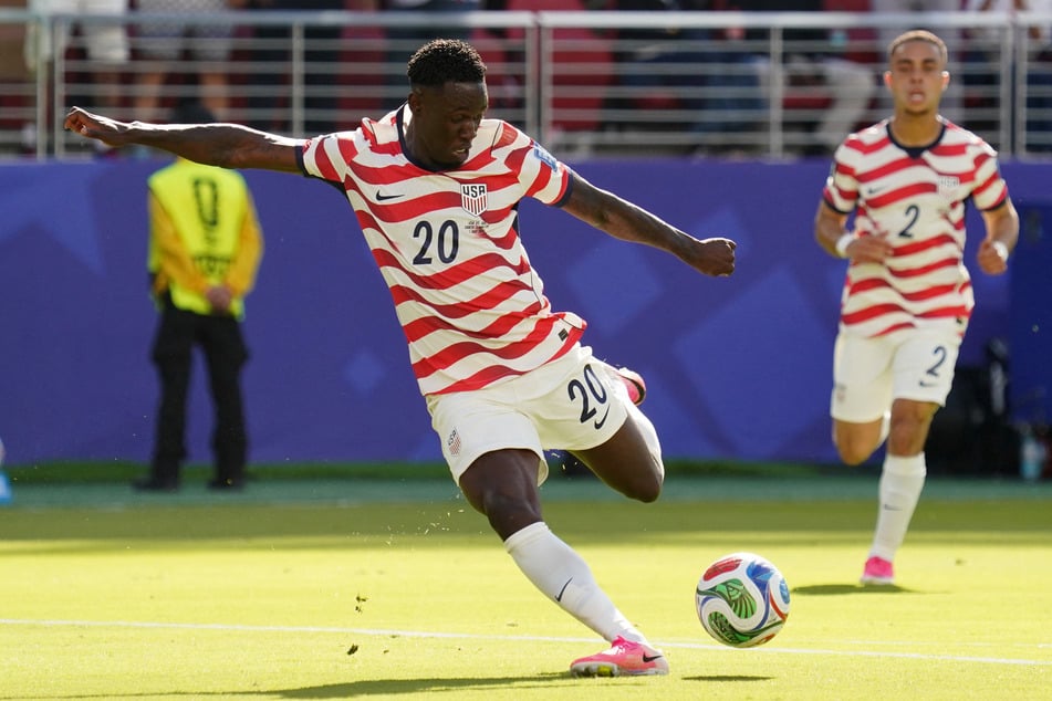 Folarin Balogun of Team USA scores a goal against Bosnia and Herzegovina that was later disallowed.