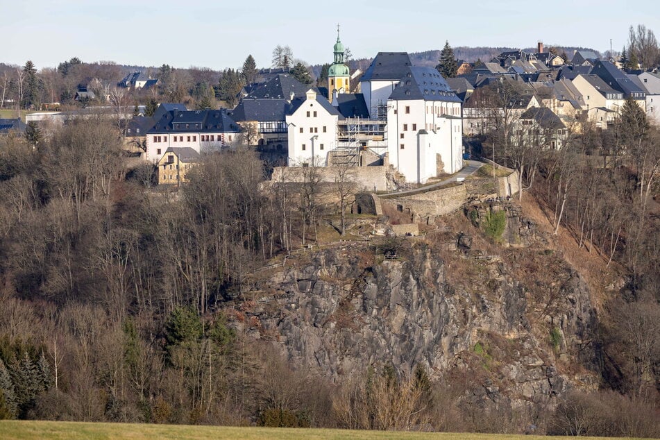 Die Felsen unterhalb von Schloss Wolkenstein sind ein beliebtes Klettergebiet.