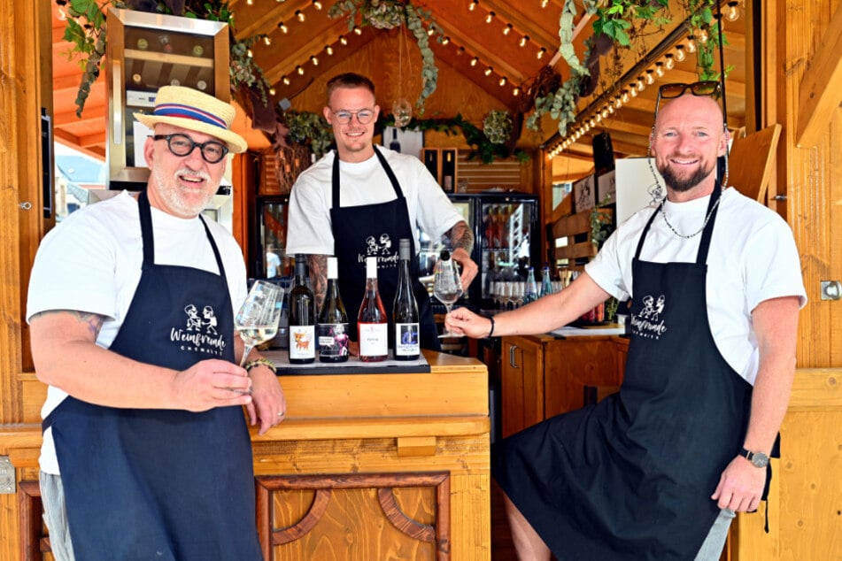 "Weinfreund" und Marx-Bier-Chef Andreas Müller (53, l.).
