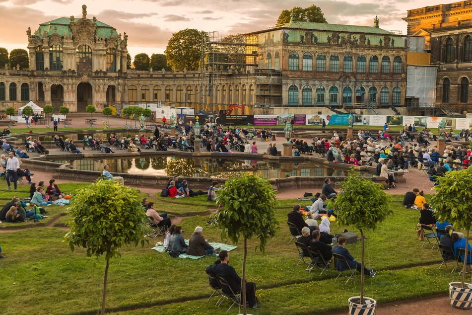 Der Dresdner Zwinger ist trotz Dauerbaustelle ein beliebtes Fotomotiv.