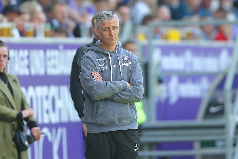 Aue-Trainer Jens Härtel (55).