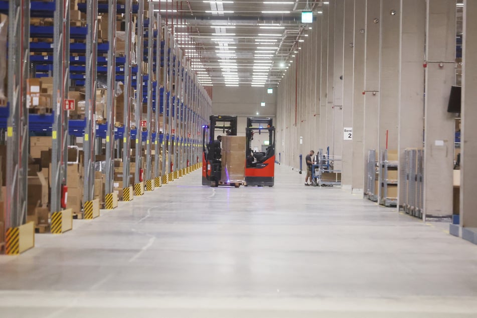 Das Zentrallager verfügt über 200.000 Lagerplätze.
