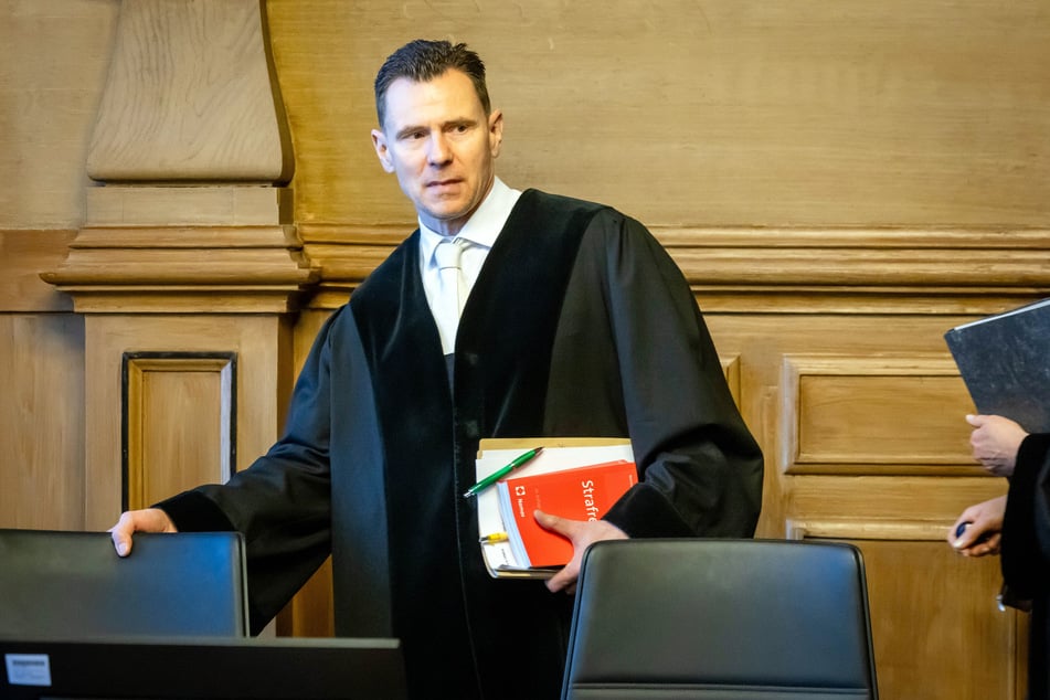 Richter Dr. Jörg Burmeister (53) leitet das Verfahren.