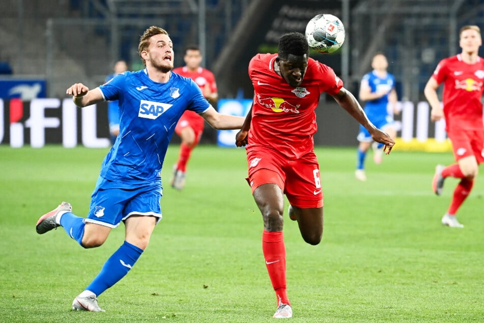 Jacob Bruun Larsen (22, l.) rannte bei der TSG 1899 Hoffenheim oft nur hinterher und konnte sich im Kraichgau bislang nicht durchsetzen.