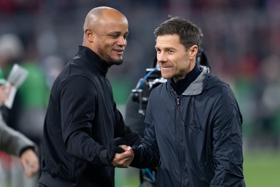 Vincent Kompany (38, l.) und Xabi Alonso (43) wollen beide drei Punkte mitnehmen.