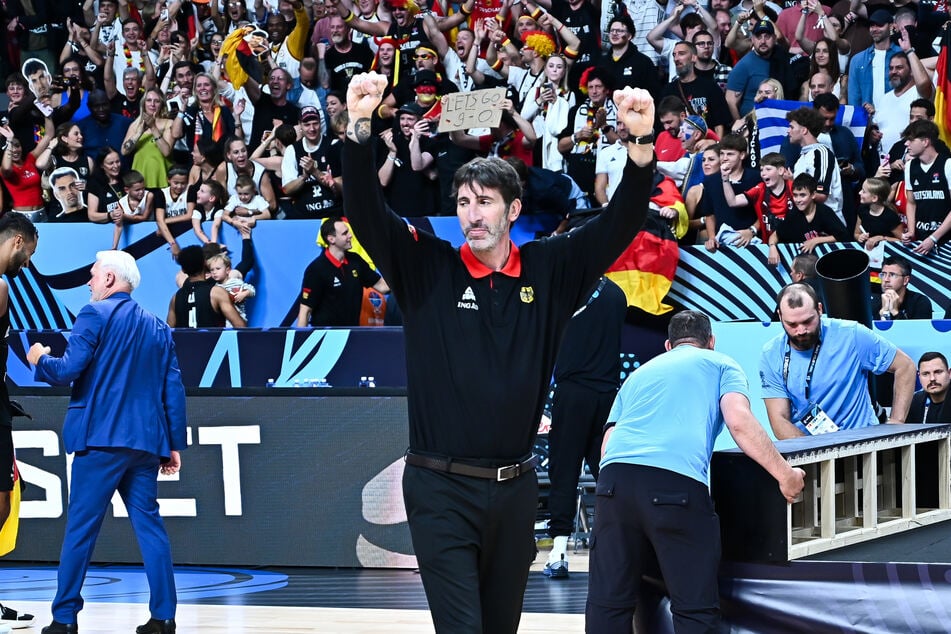 Mumbrú biss sich durch, blieb bis zum Titelgewinn bei seiner Mannschaft und begab sich danach direkt in ein Krankenhaus in Barcelona.